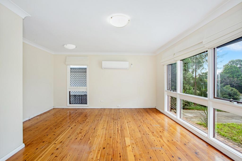 16 Sycamore Cres, Quakers Hill, NSW 2763