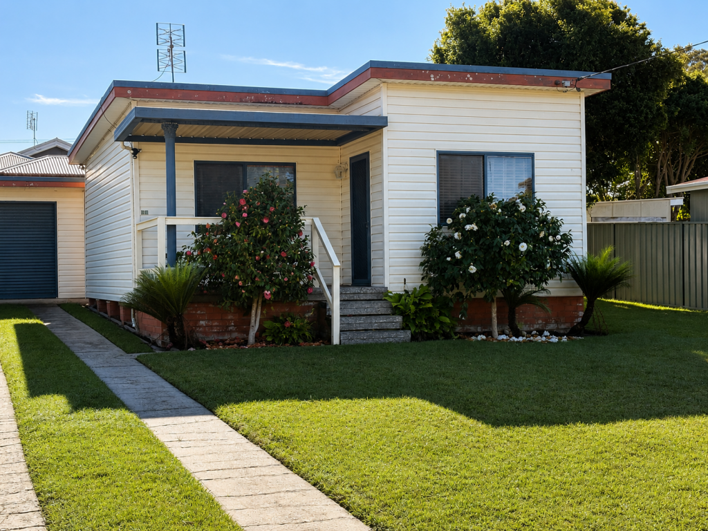 34 Sixth Ave, Toukley, NSW 2263