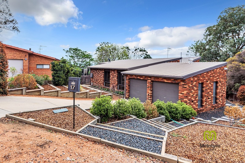 17 Bainbridge Cl, Chisholm, ACT 2905