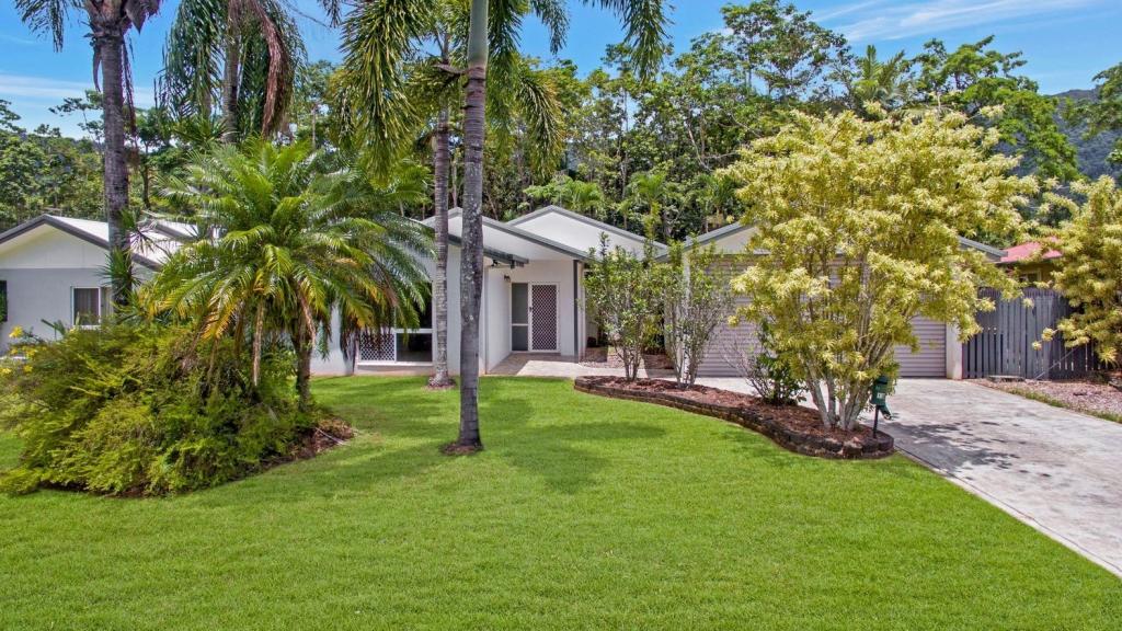 13 Compton Ct, Bentley Park, QLD 4869