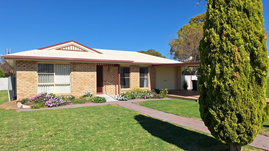 3 Atkins St, Stanthorpe, QLD 4380