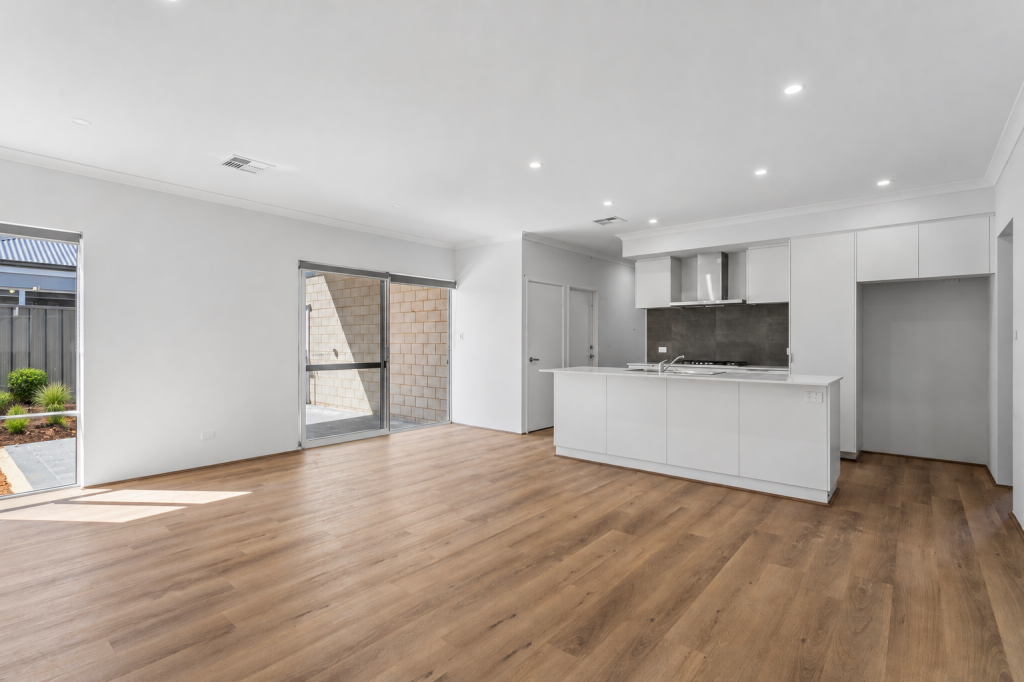 20b & C Kingsfold St, Balga, WA 6061
