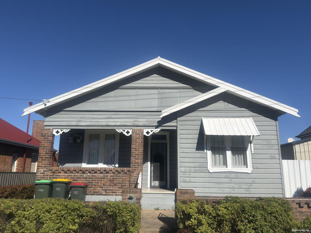 32 Kinghorne St, Goulburn, NSW 2580