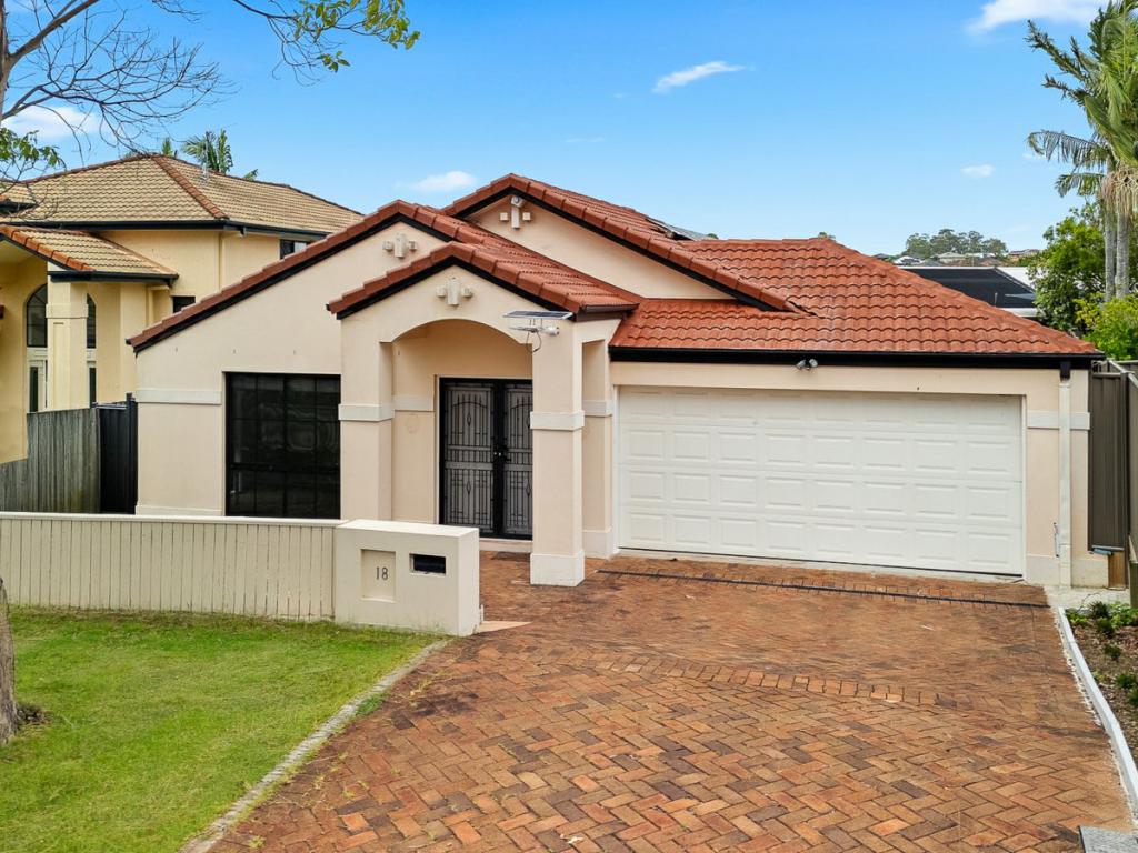 18 Brookland Ct, Molendinar, QLD 4214