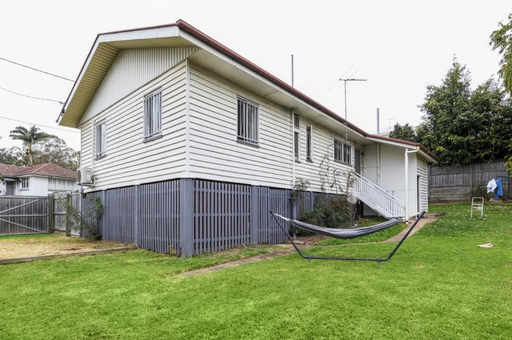 3 Glen Kedron Lane, Kedron, QLD 4031