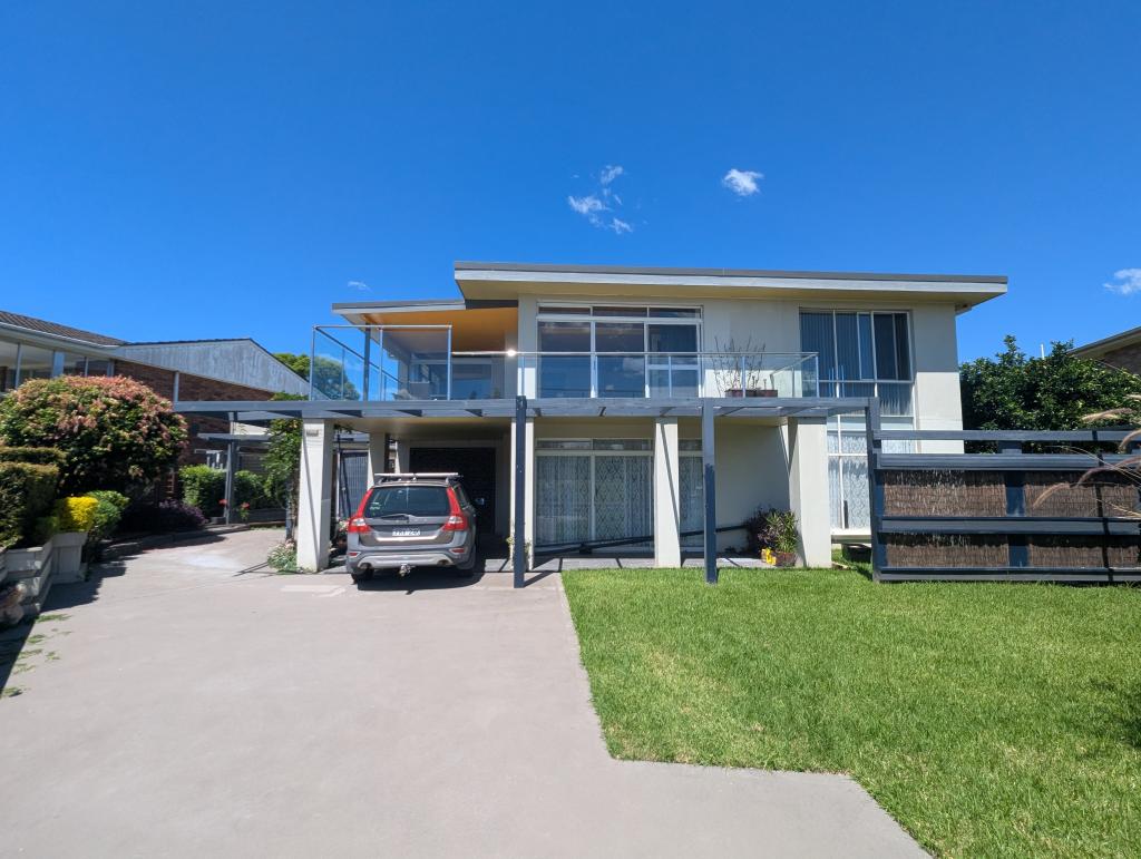 16 Riverview Rd, Nowra, NSW 2541