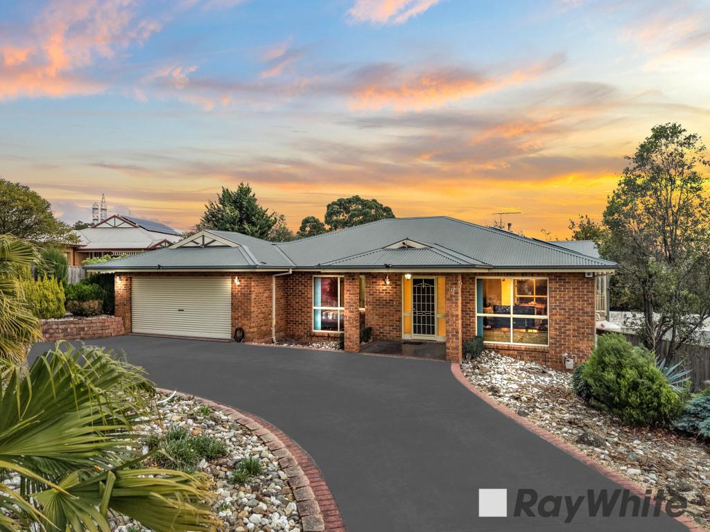 17 Cleveland Cl, Narre Warren North, VIC 3804