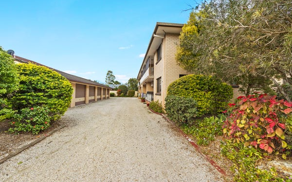 14 Christina Ct, Mermaid Waters, QLD 4218