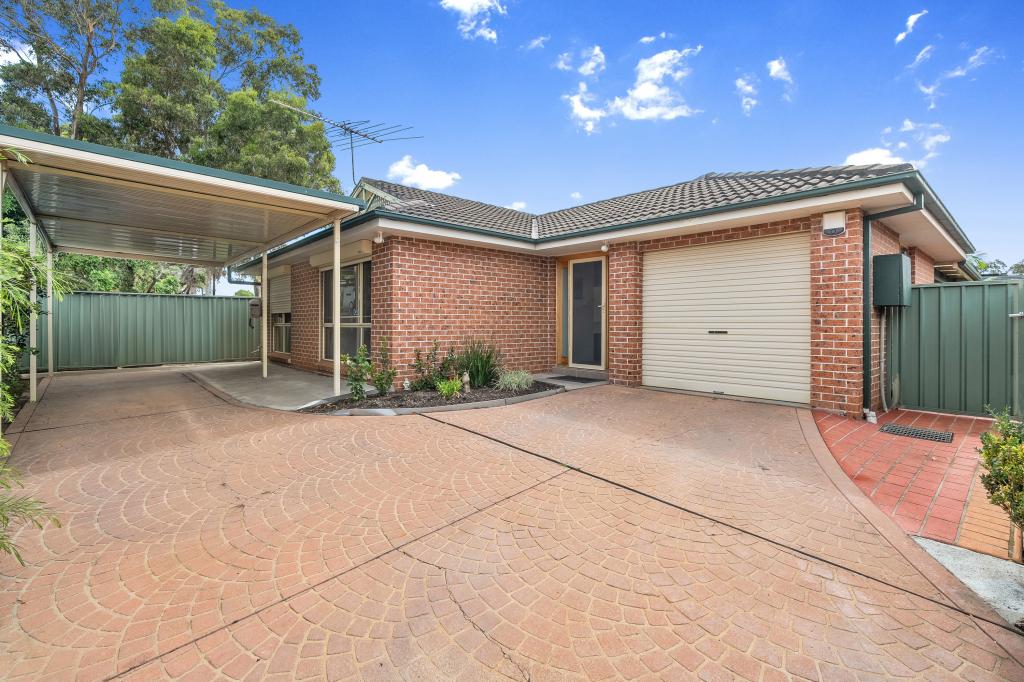 42 Tamworth Cres, Hoxton Park, NSW 2171