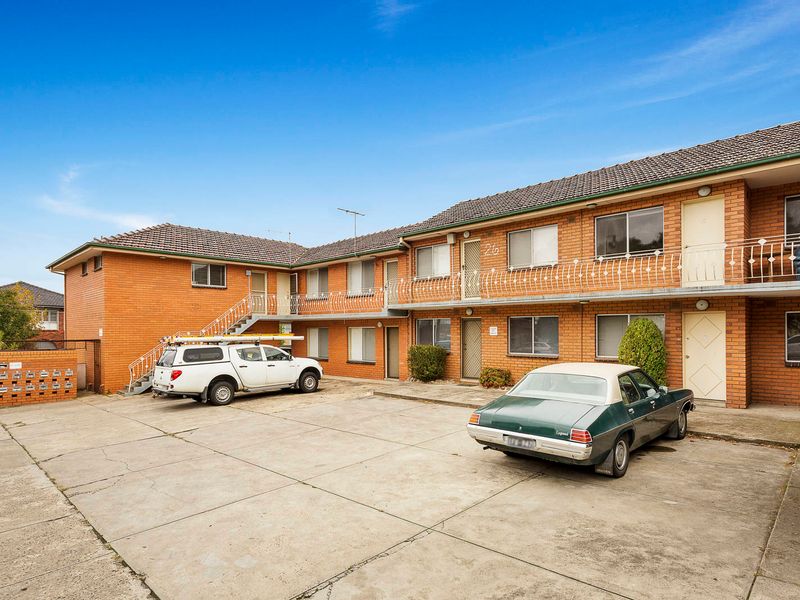 8/26 Normanby Ave, Thornbury, VIC 3071
