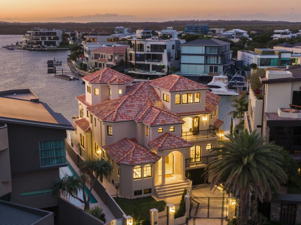 15 Westminster Ct, Paradise Point, QLD 4216