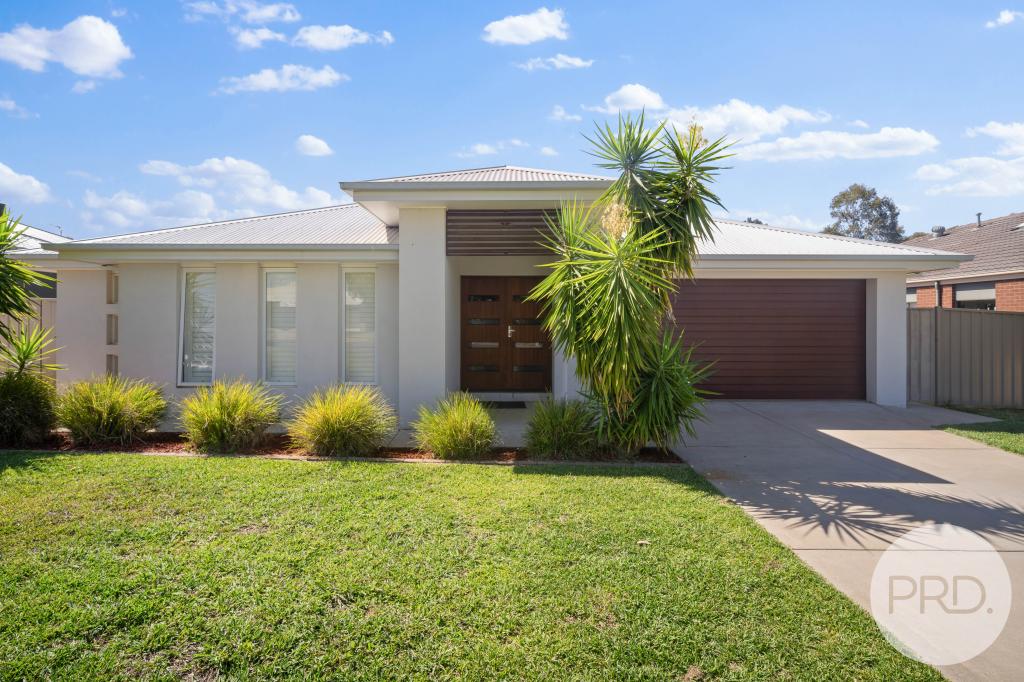 5 Breasley Cres, Boorooma, NSW 2650