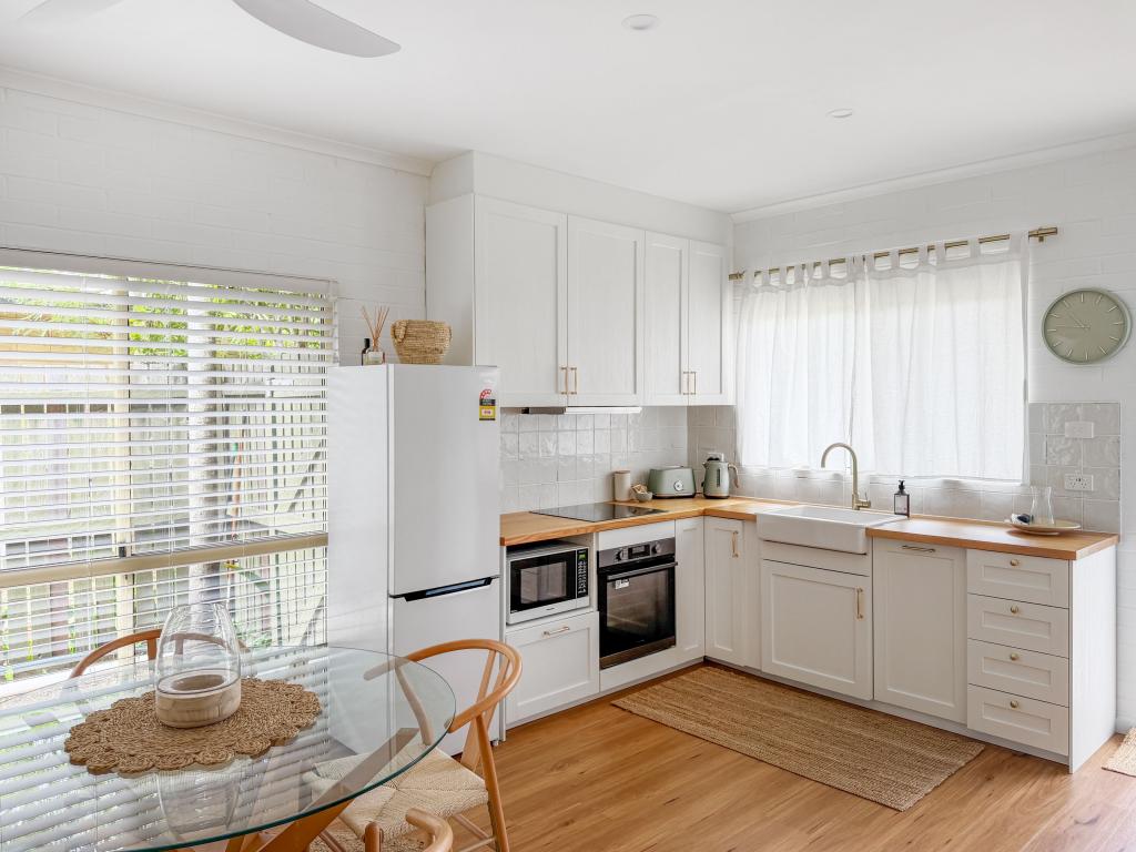 6/52 Captain Cook Dr, Agnes Water, QLD 4677