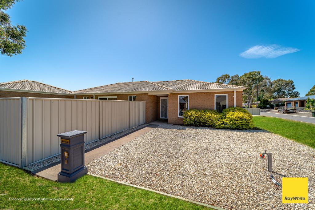 11 Lorikeet Ave, Epsom, VIC 3551