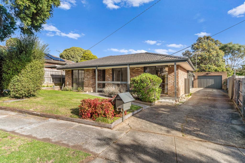 7 LIARDET CRES, FRANKSTON, VIC 3199