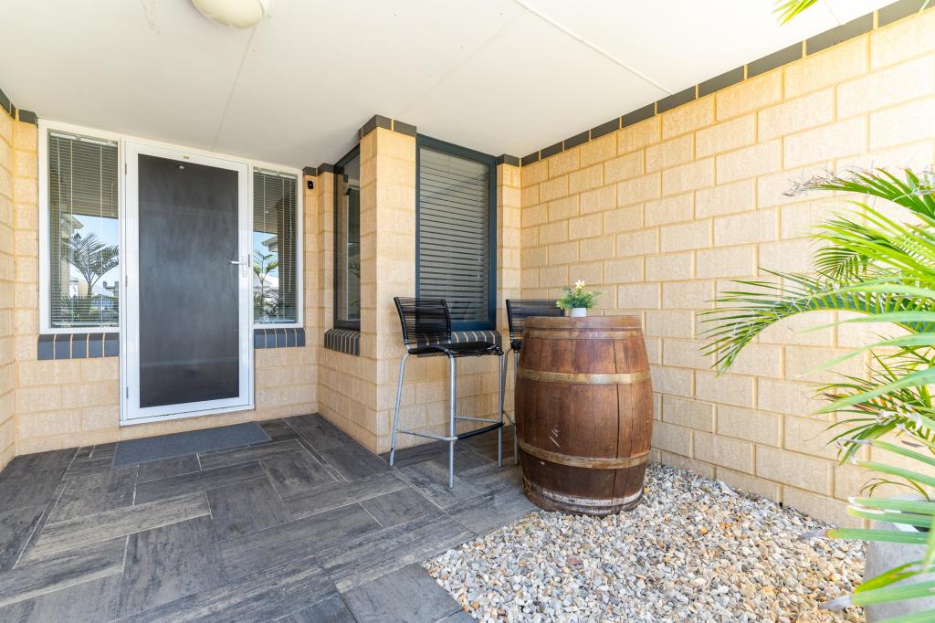 13 NEWFOUND ST, SECRET HARBOUR, WA 6173