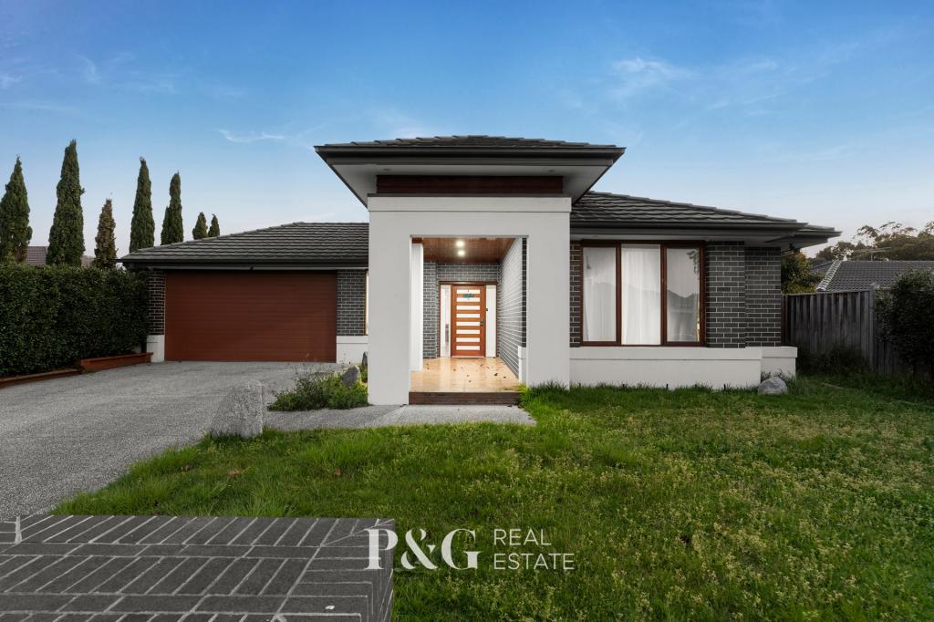 45 Sussex Ave, Cranbourne North, VIC 3977