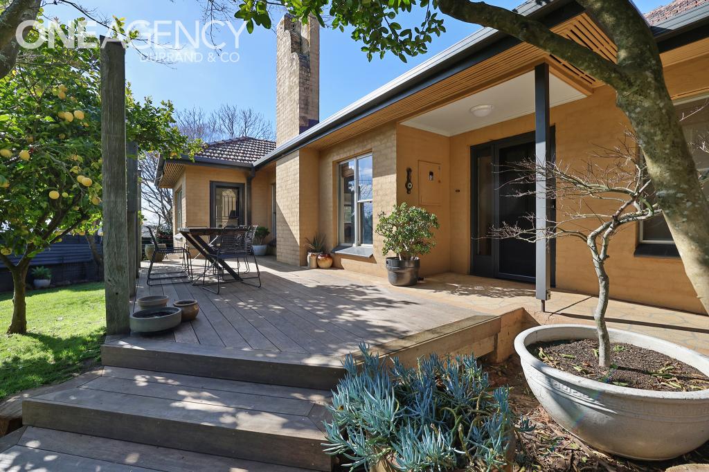8 BALMORAL ST, WARRAGUL, VIC 3820