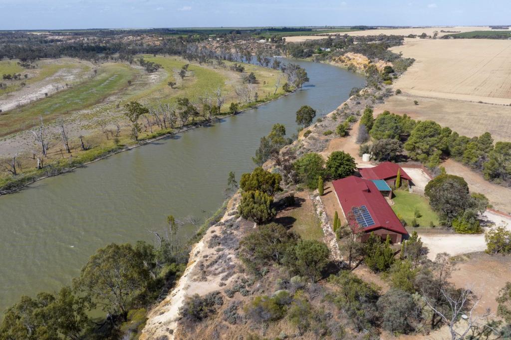 180 Briers Rd, Loxton North, SA 5333