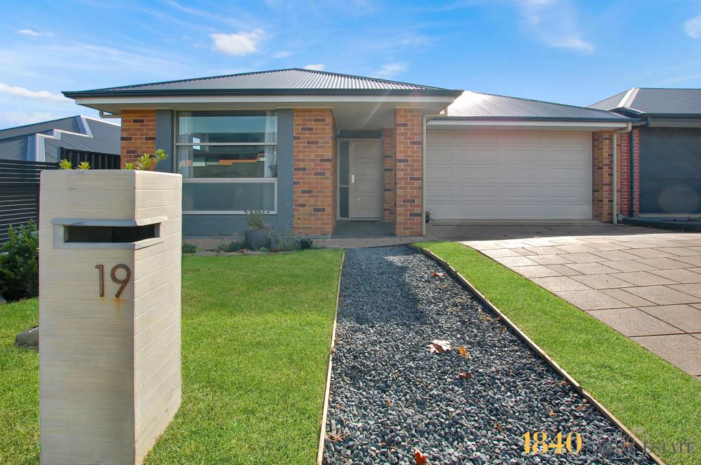 19 Skipton Cres, Mount Barker, SA 5251