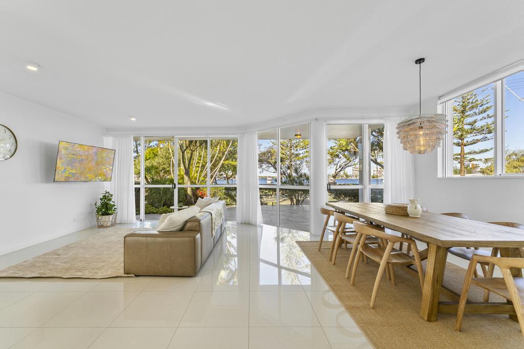 1/88 The Esp, Paradise Point, QLD 4216