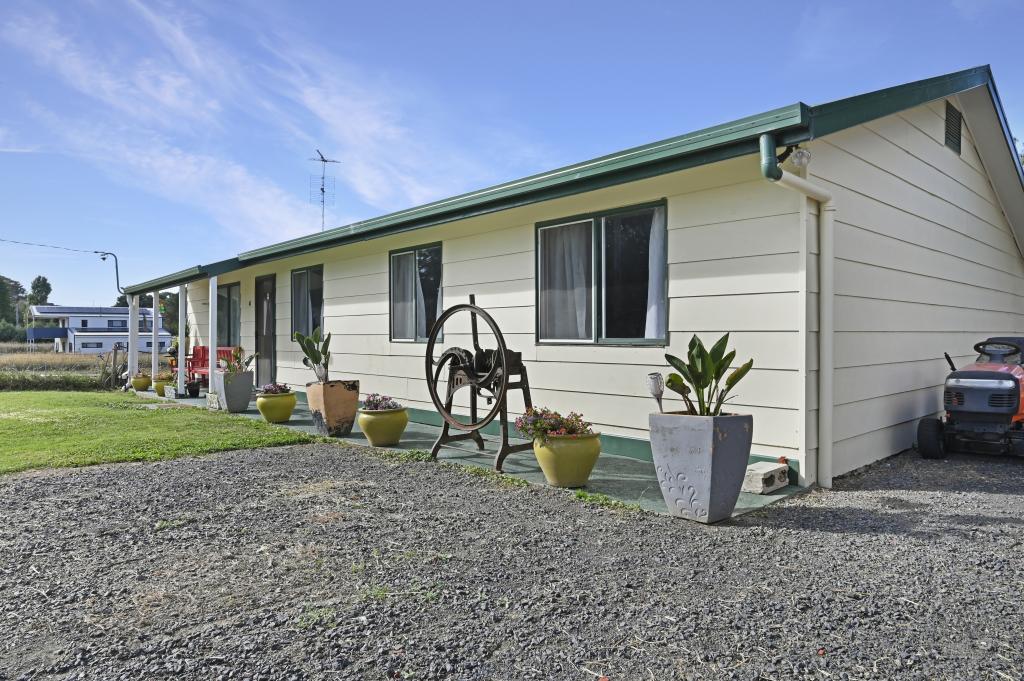 4 Robson Rd, Mount David, NSW 2795