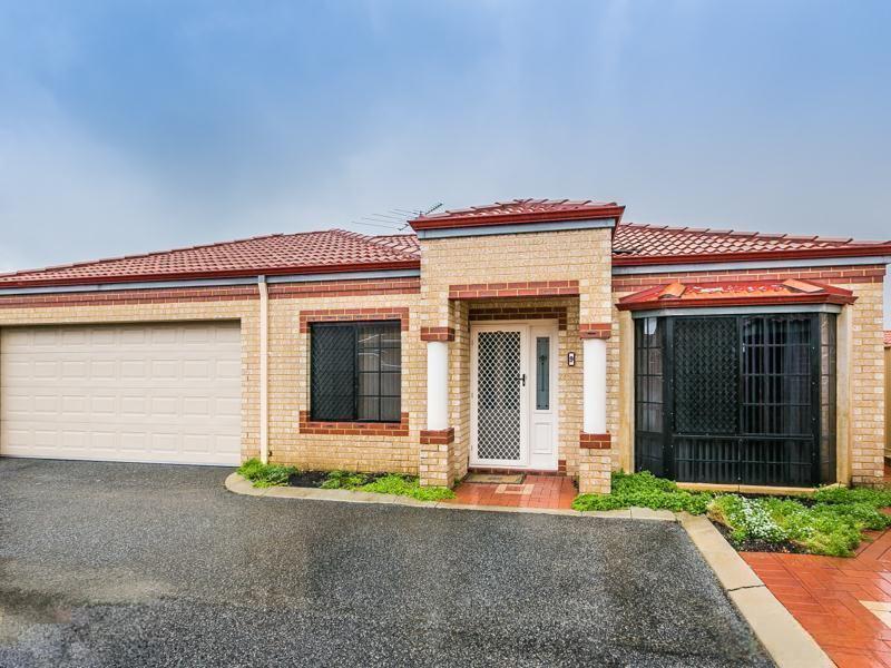 9/9 ST MARKS DR, HILLARYS, WA 6025