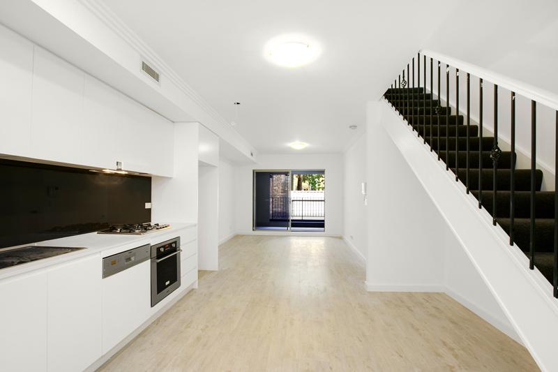8/177 Cathedral St, Woolloomooloo, NSW 2011