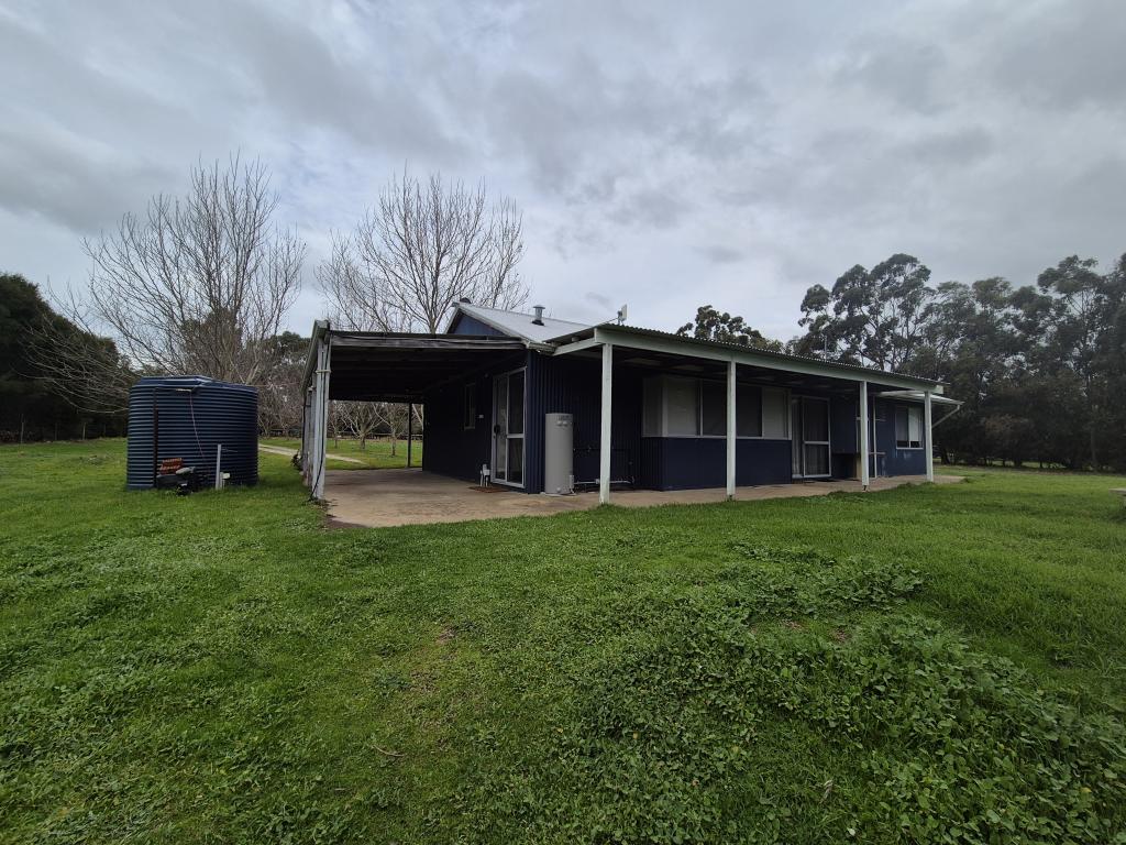30 Shearers Cl, Quedjinup, WA 6281