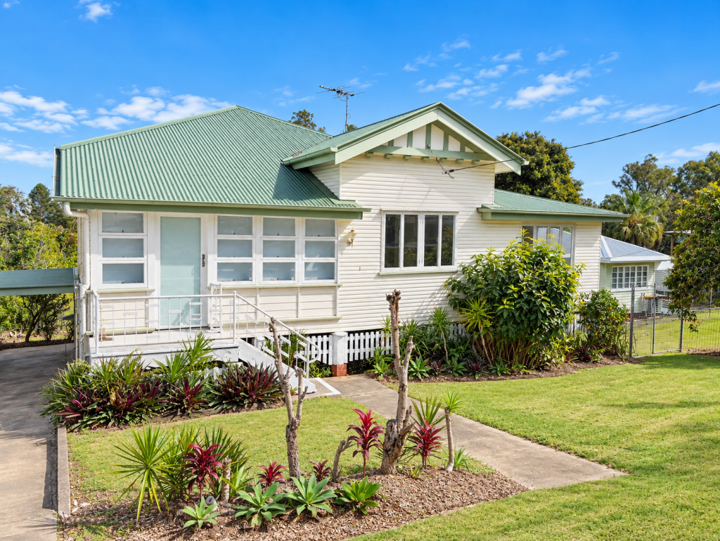 72 Wentworth Tce, The Range, QLD 4700