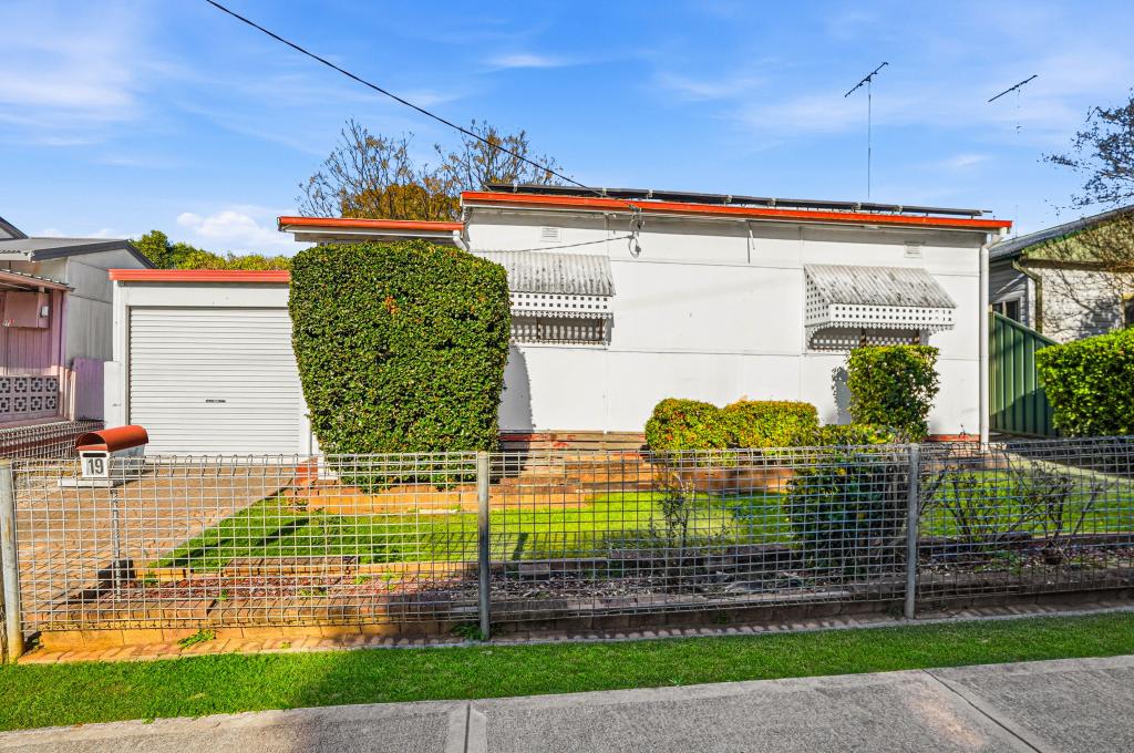 19 Kalang Ave, St Marys, NSW 2760