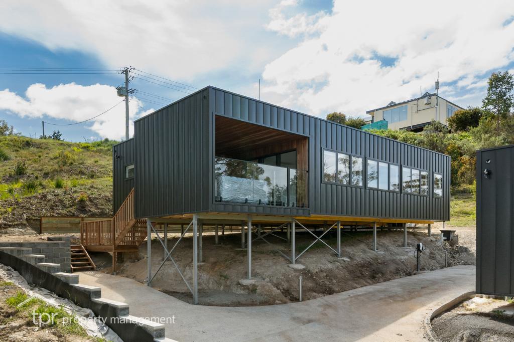 2/21 Bay View Rd, Dover, TAS 7117