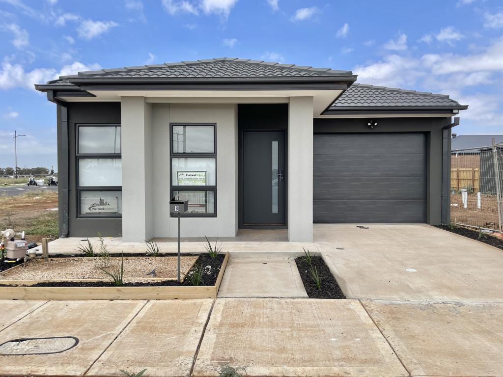 8 Elvira Pl, Deanside, VIC 3336