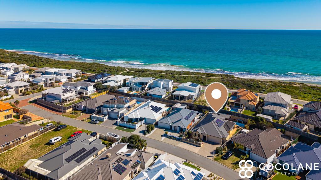 11 ADRIANA WAY, HALLS HEAD, WA 6210
