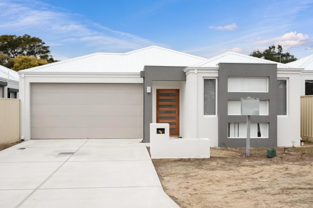 1/2 Nicholas St, Gosnells, WA 6110