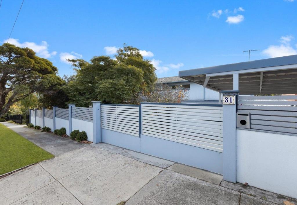 31 Leyland Rd, Mount Waverley, VIC 3149