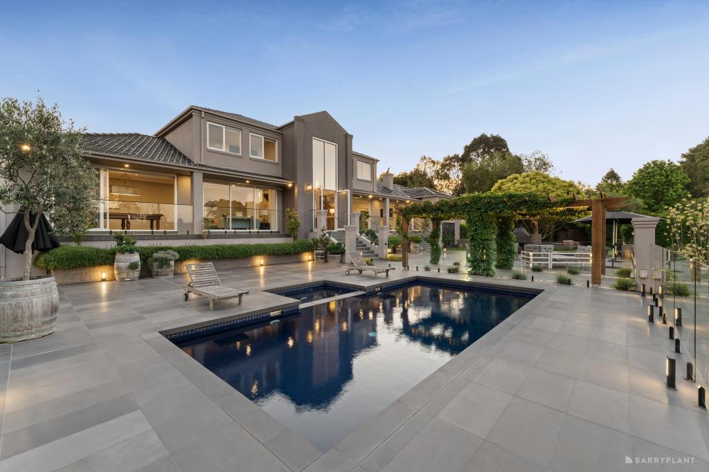 10 Oxford Cl, Templestowe, VIC 3106