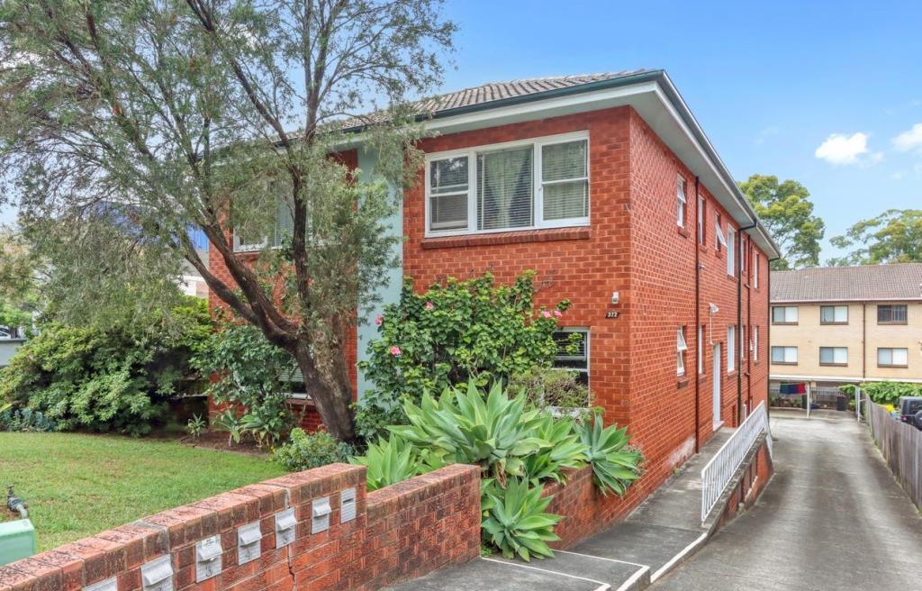 5/372 Railway Pde, Carlton, NSW 2218