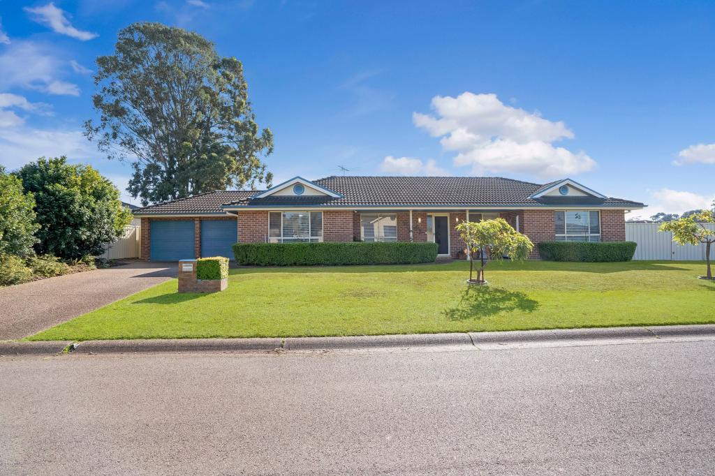 4 Coburn Cct, Metford, NSW 2323