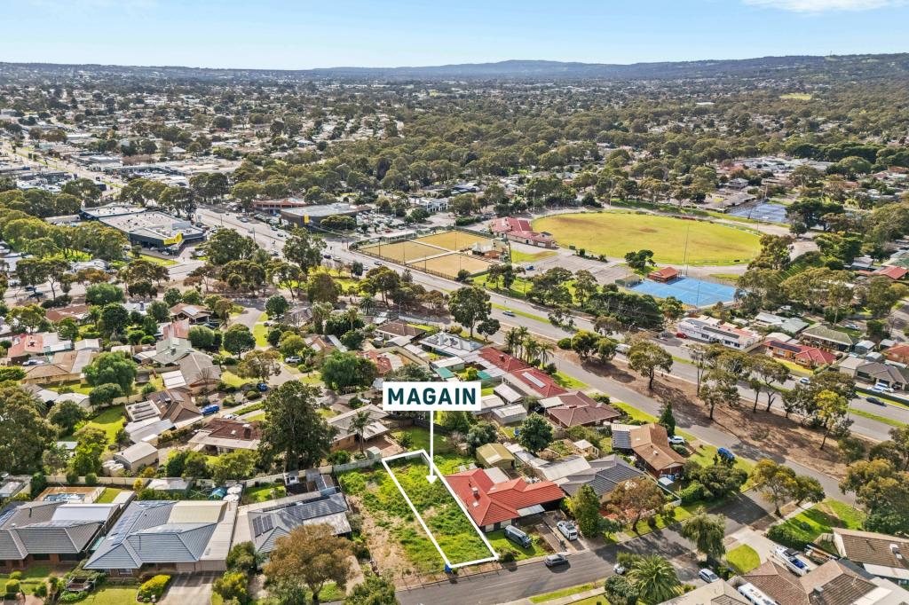 17a Sheringa Dr, Morphett Vale, SA 5162