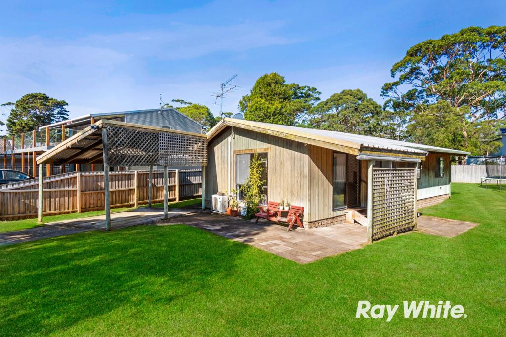 7 Larmer Cl, Broulee, NSW 2537