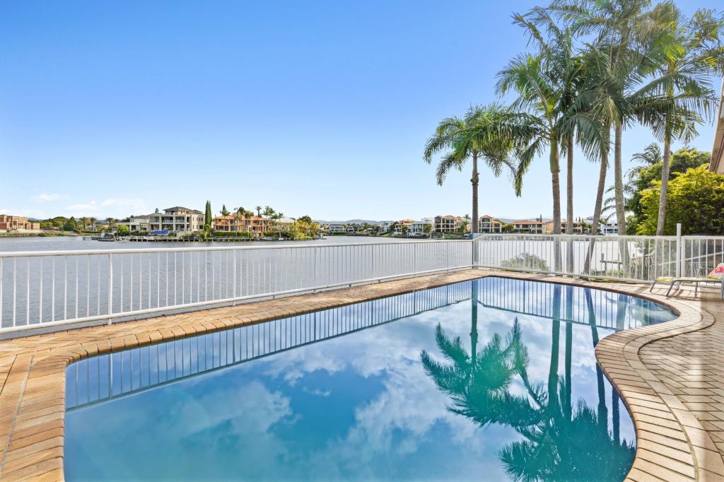 28 Montevideo Dr, Clear Island Waters, QLD 4226