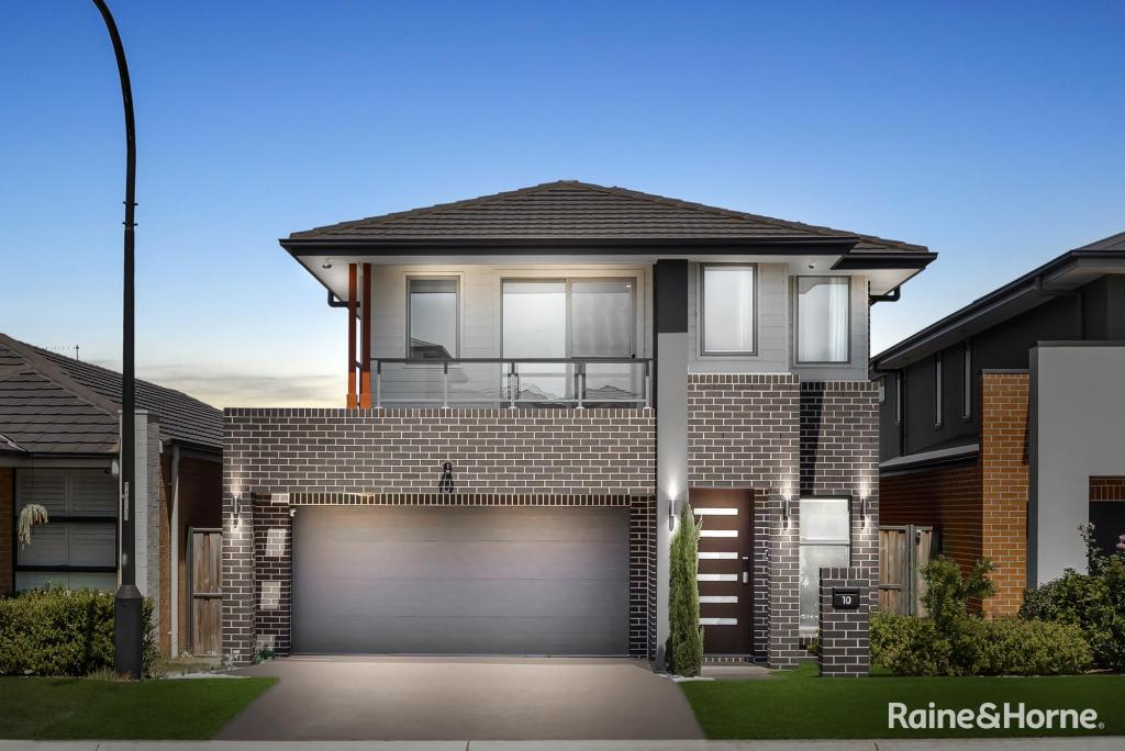 10 Caulfield Pkwy, Box Hill, NSW 2765