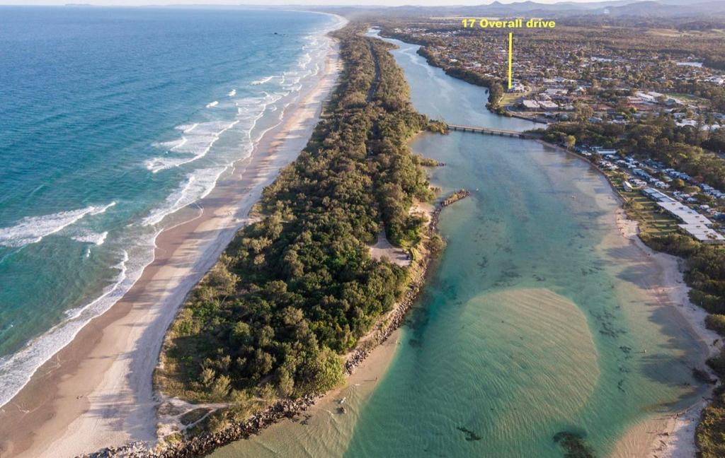 17 Overall Dr, Pottsville, NSW 2489