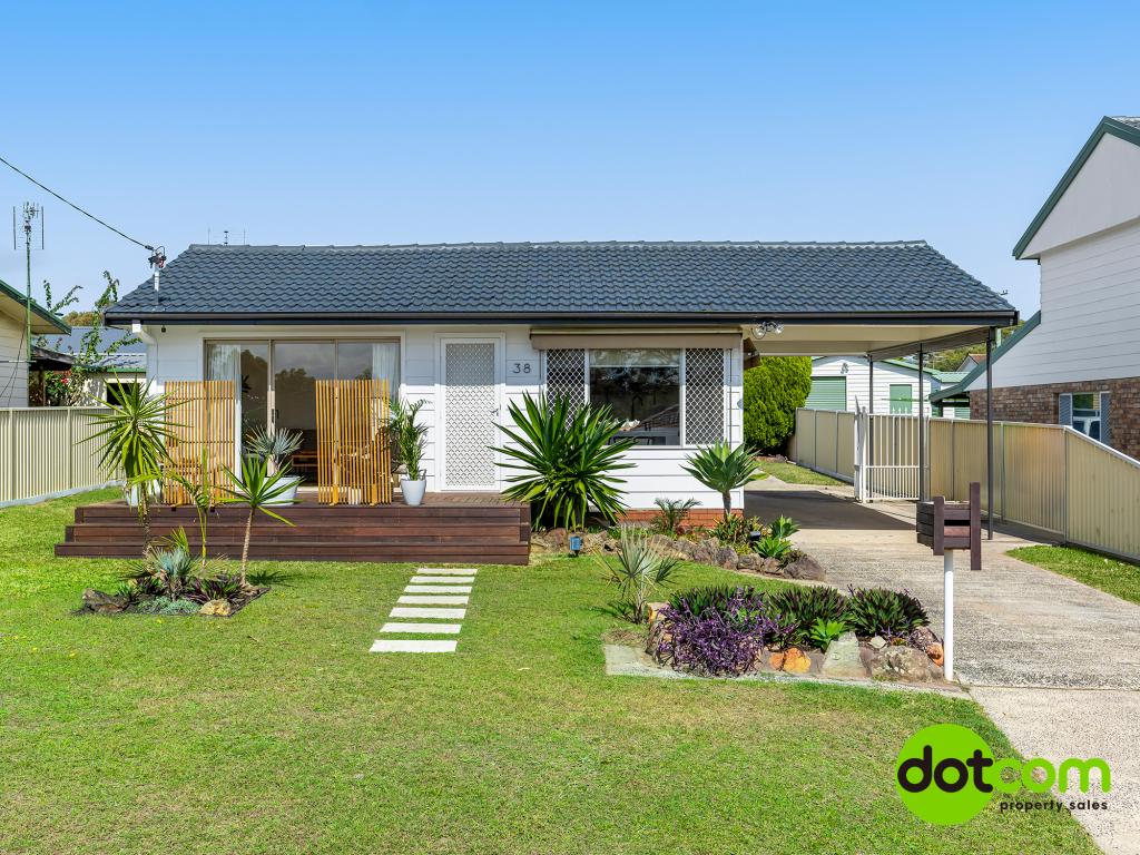 38 Kalulah Ave, Gorokan, NSW 2263