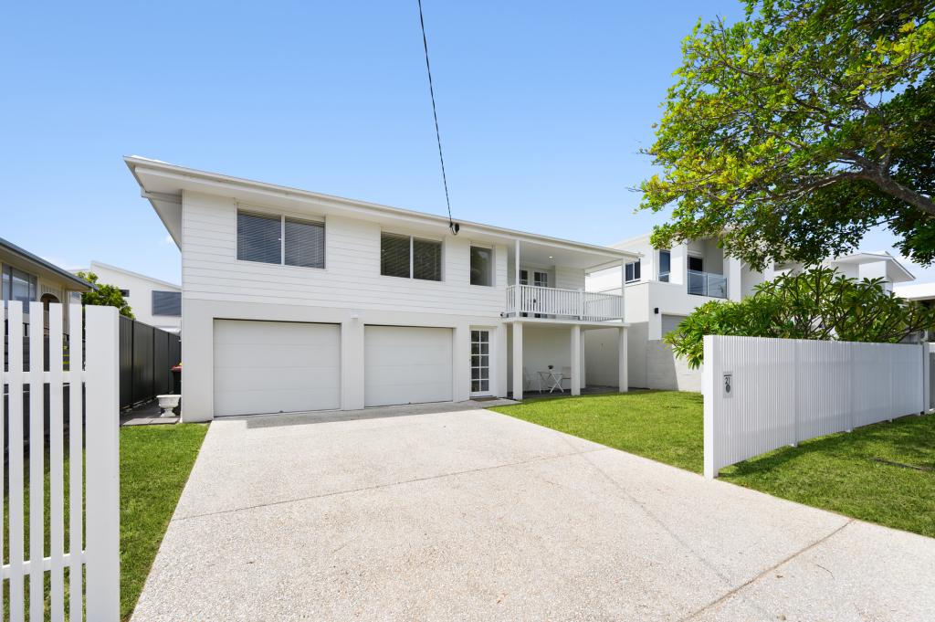 21 Nankeen Ave, Paradise Point, QLD 4216