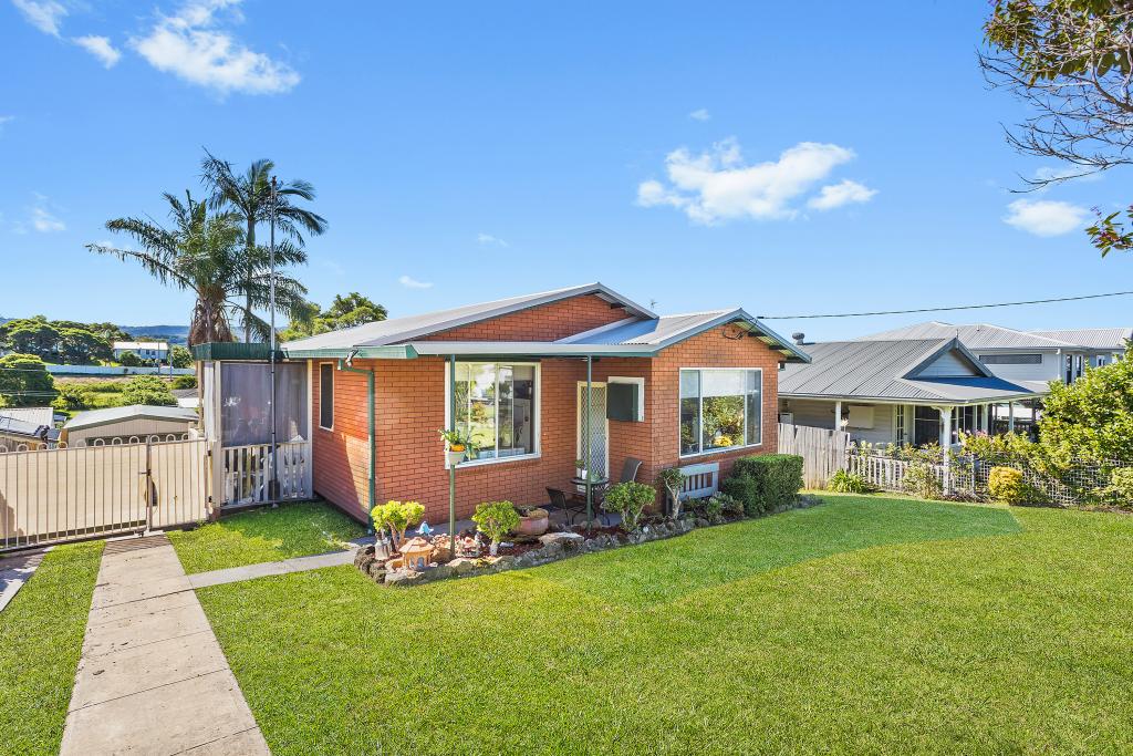 26 Stratford Rd, Unanderra, NSW 2526