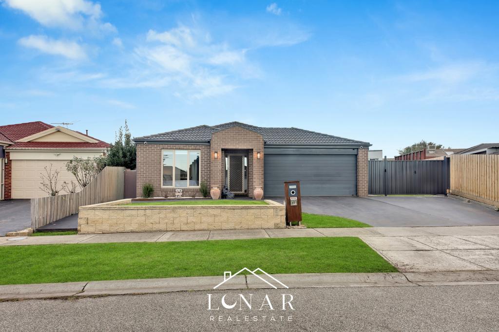 43 Ebony St, Cranbourne, VIC 3977