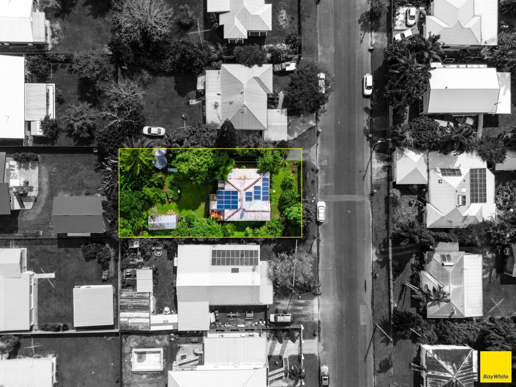 21 Chaplain Ave, Manunda, QLD 4870