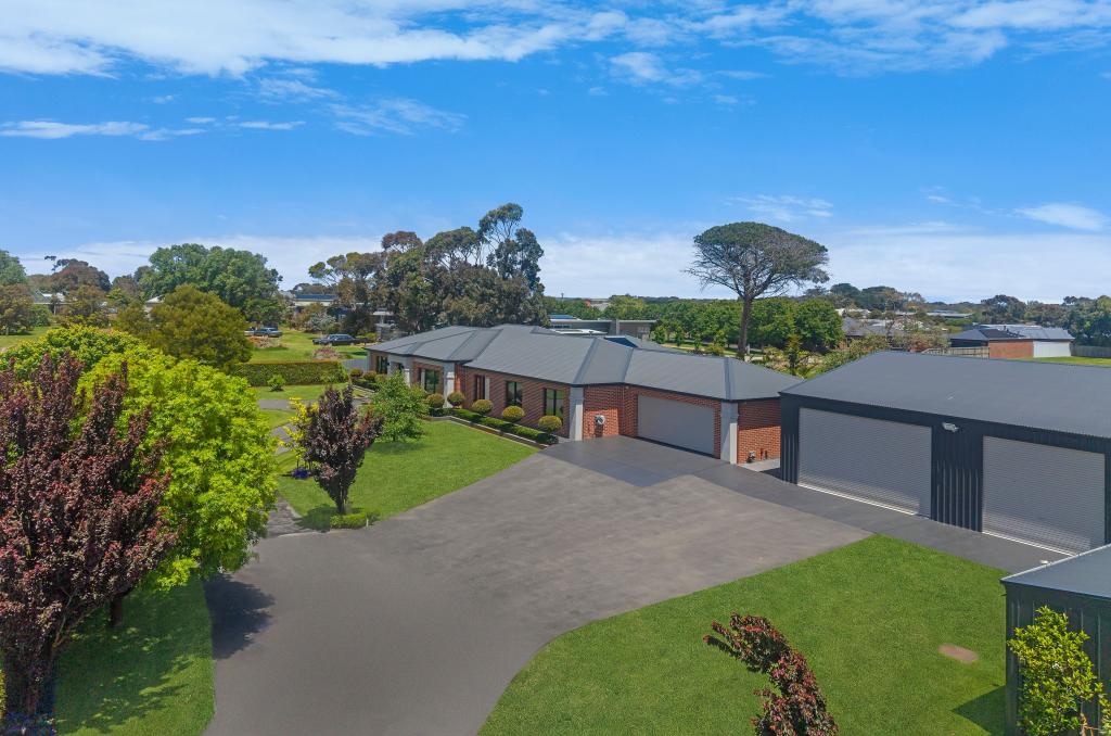 2/119 Ziegler Pde, Allansford, VIC 3277